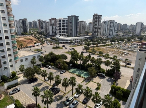 BEGOVİÇ BULVARI'NDA KİRALIK 4+1 LUX DAİRE - HAVUZLU & GÜVENLİKLİ LUX SİTEDE